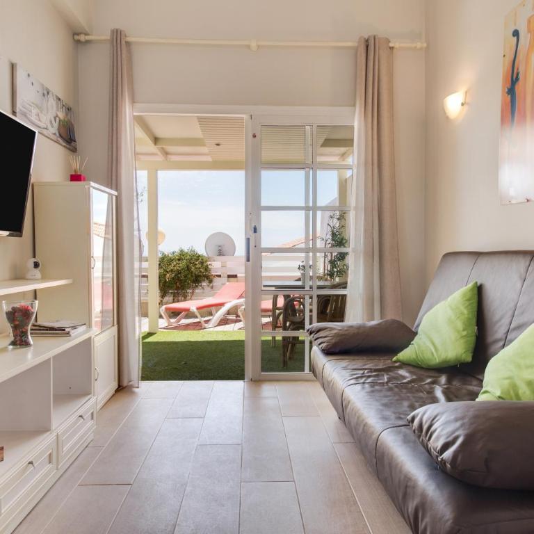 Caleta Beach Deluxe - Apartment with Terrace - 4