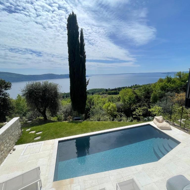 Villa Engardina - Villa with Garden View - 1