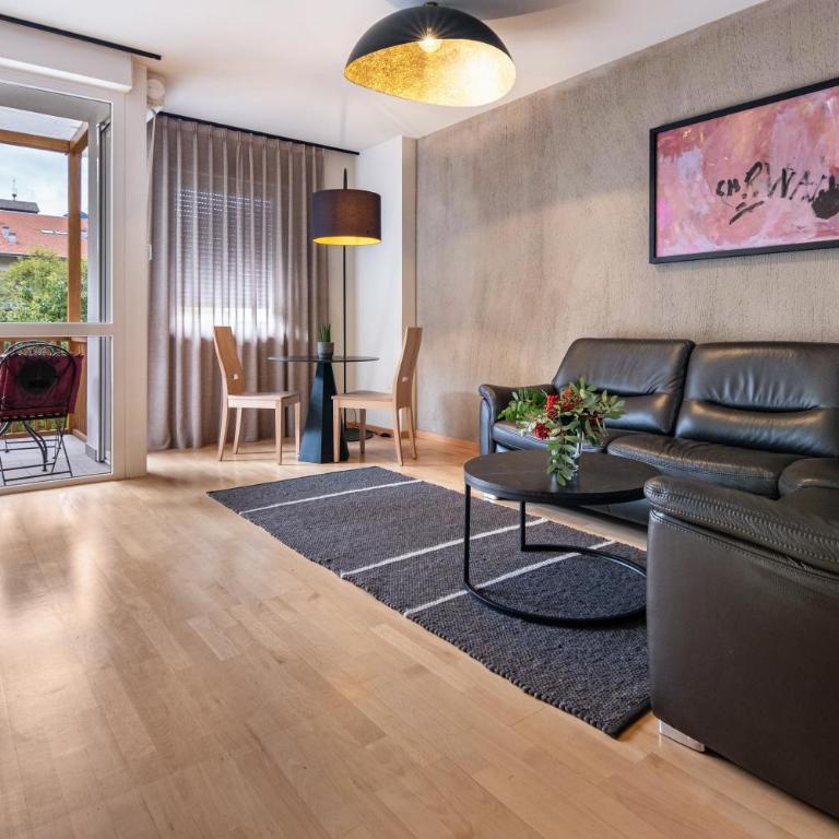 Ferienwohnung Hans - Premium Apartment mit 3 Schlafzimmern und Balkon - 4
