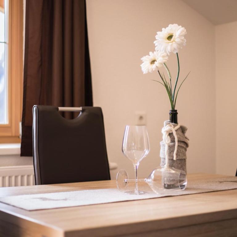 Golserhof Sonne - Deluxe-Apartment mit 2 Schlafzimmern und Gartenblick - 3