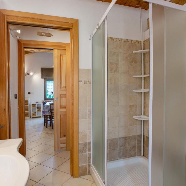 Casa Michod - Nonno Marcel - Appartamento Deluxe con 2 Camere da Letto e Vista Giardino - 23