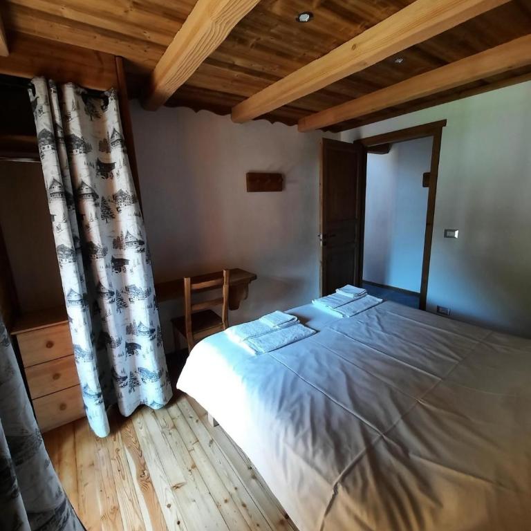 Chalet du Paradis - Two-Bedroom House - 6