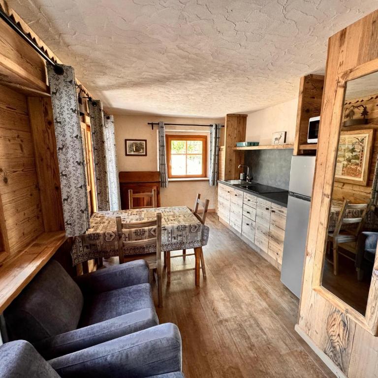 Chalet du Paradis - One-Bedroom House - 7