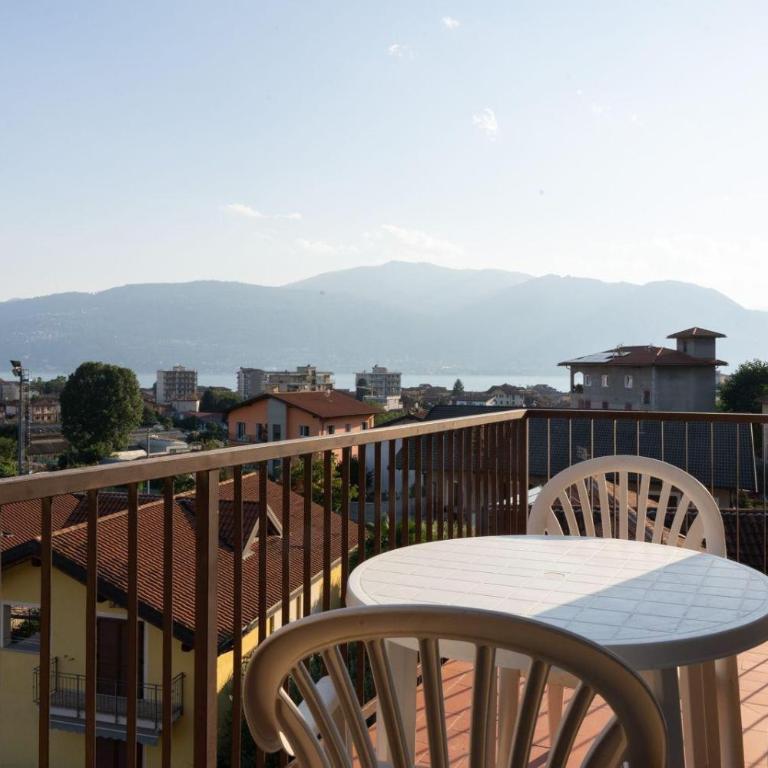 Verbania Panorama Lago - Appartamento Deluxe con 2 Camere da Letto e Balcone - 1