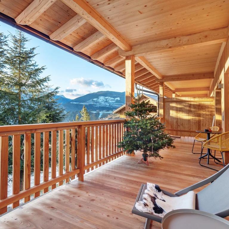 Lechnerhof - Clara´s Mountain Lodge - Deluxe-Apartment mit 2 Schlafzimmern und Gartenblick - 1