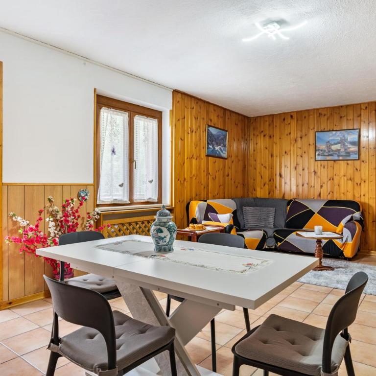 Appartamento Vioz - Appartamento Premium con 3 Camere da Letto e Balcone - 1