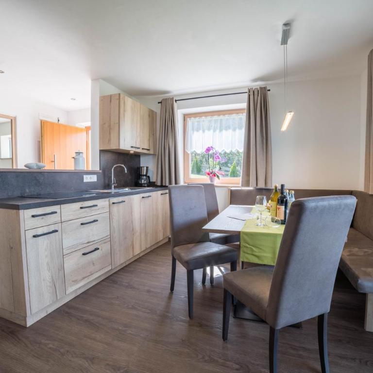 Gasserhof - Chalet B - Chalet mit 3 Schlafzimmern - 6