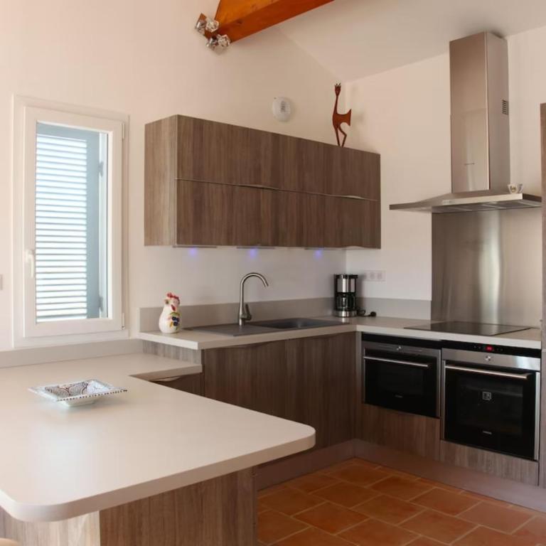 T3 coeur de Sanary - 100m du port - Deluxe Apartment mit Balkon und 2 Schlafzimmern - 10