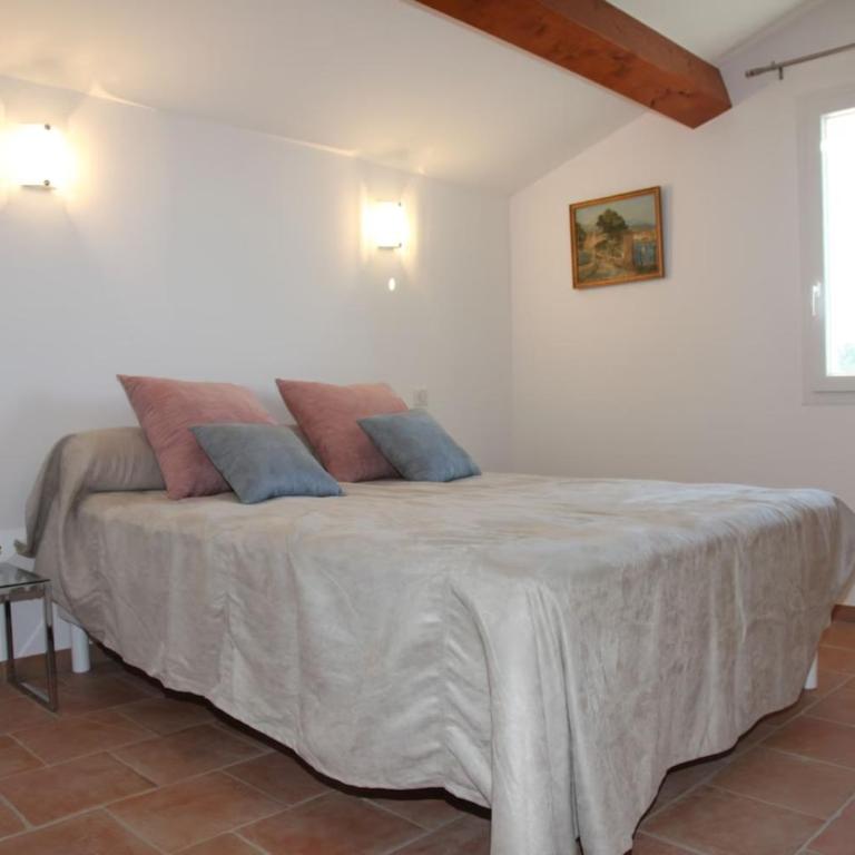 T3 coeur de Sanary - 100m du port - Deluxe Apartment mit Balkon und 2 Schlafzimmern - 17