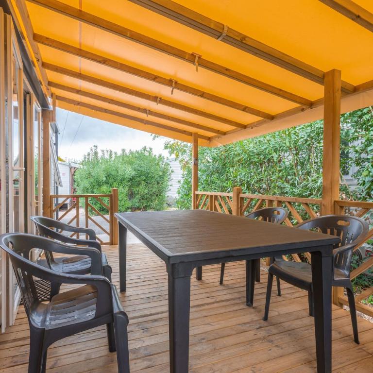 Mobile Home Le Montourey Forum 80 - Bungalow Deluxe - Vue sur Jardin - 17