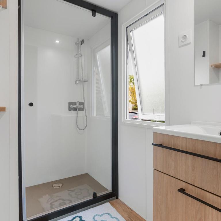 Mobile Home Le Montourey Forum 80 - Bungalow Deluxe - Vue sur Jardin - 16