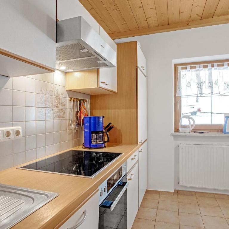 Ferienwohnung König im Obergeschoss - Deluxe Apartment mit Balkon und 2 Schlafzimmern - 5