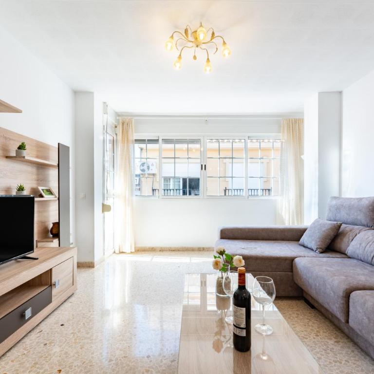 Apartamento Fuengirola - Appartamento Deluxe con 2 Camere da Letto e Balcone - 1
