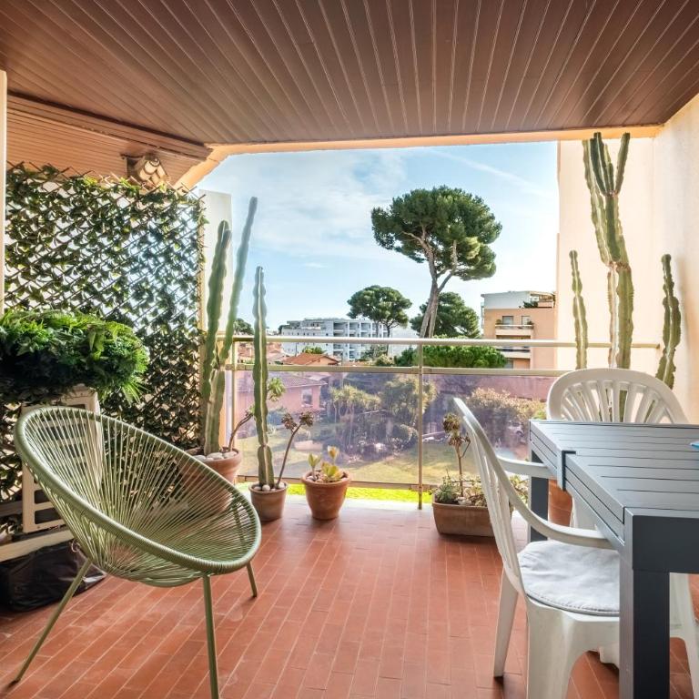 Le Rose Garden - Appartement 1 Chambre Supérieur avec Balcon - 2