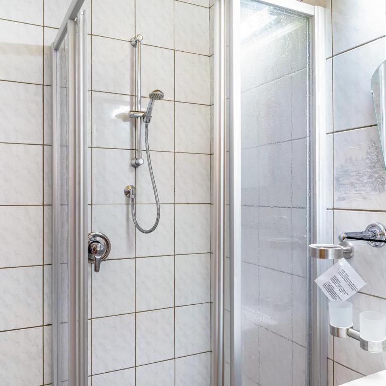 Schwüwong Sportapartments 22 - Superior Apartment mit 1 Schlafzimmer und Balkon - 20