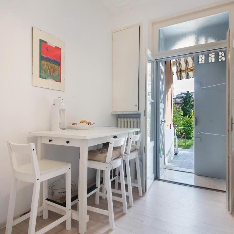Fiordalisi - Appartamento Deluxe con 2 Camere da Letto e Vista Giardino - 10