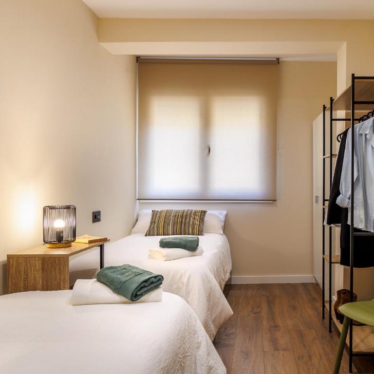 House Juana 15 - Apartment with Shower - 13