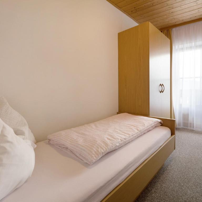 Apartment Dolomitenblick - Appartamento Deluxe con 2 Camere da Letto e Vista Giardino - 8