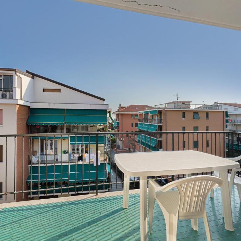 Casa Giaco - Two-Bedroom Deluxe Apartment with Ocean View - 3