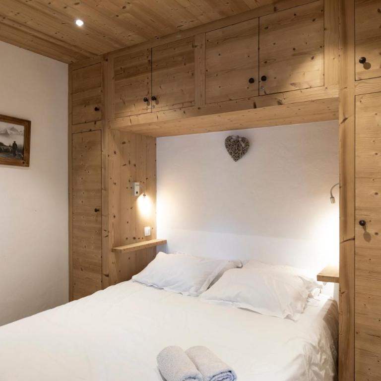 Appartement au centre de megève - Two-Bedroom Deluxe Apartment with Balcony - 7