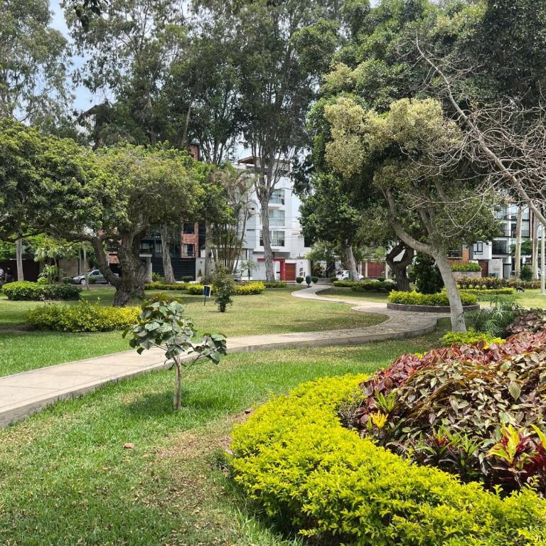 El Helecho Surco, in front of Barranco and Miraflores - Three-Bedroom Apartment - 32