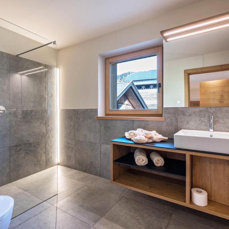 Leierhof Olivia - Appartamento Deluxe con 2 Camere da Letto e Balcone - 13