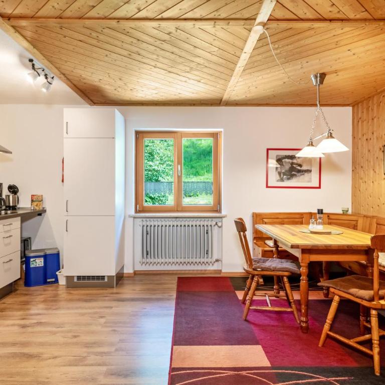 Balzerberg - Apartment mit 1 Schlafzimmer und Gartenblick - 15