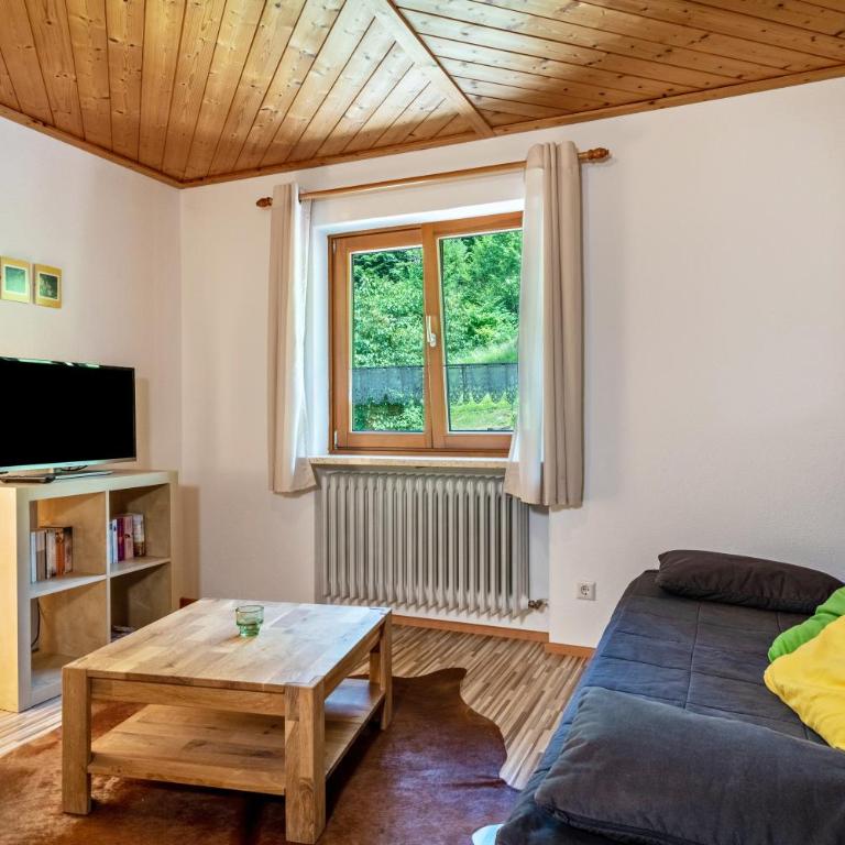 Balzerberg - Apartment mit 1 Schlafzimmer und Gartenblick - 10