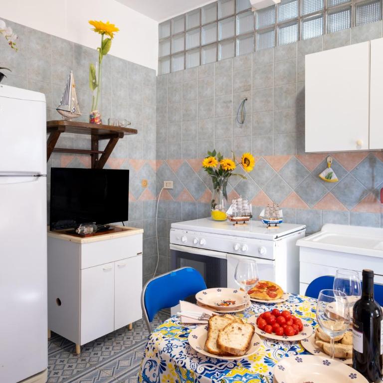 Blue House in Villa Con Piscina - One-Bedroom House - 9