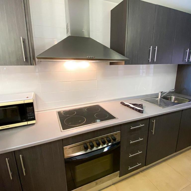 Luxury South Facing Groundfloor Apt - Apartamento Deluxe de 2 dormitorios con vistas al jardín - 12