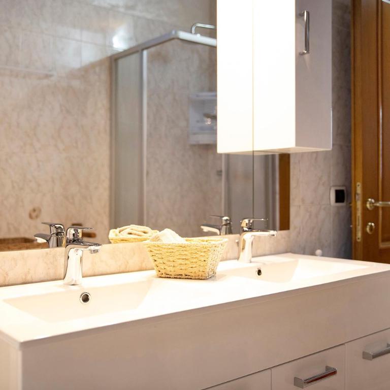 Chalet Maffins 2 - Appartamento Deluxe con 2 Camere da Letto e Balcone - 18