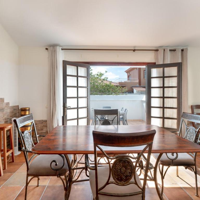 3-bedroom Villa in Golf del Sur - Villa con vistas al jardín - 4