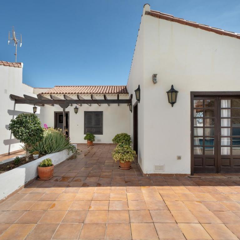 3-bedroom Villa in Golf del Sur - Villa con vistas al jardín - 33