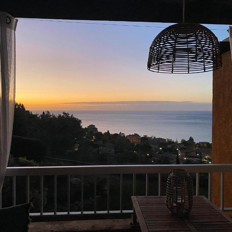 Vue Mer Et Jardin - Studio - Vue sur Mer - 4