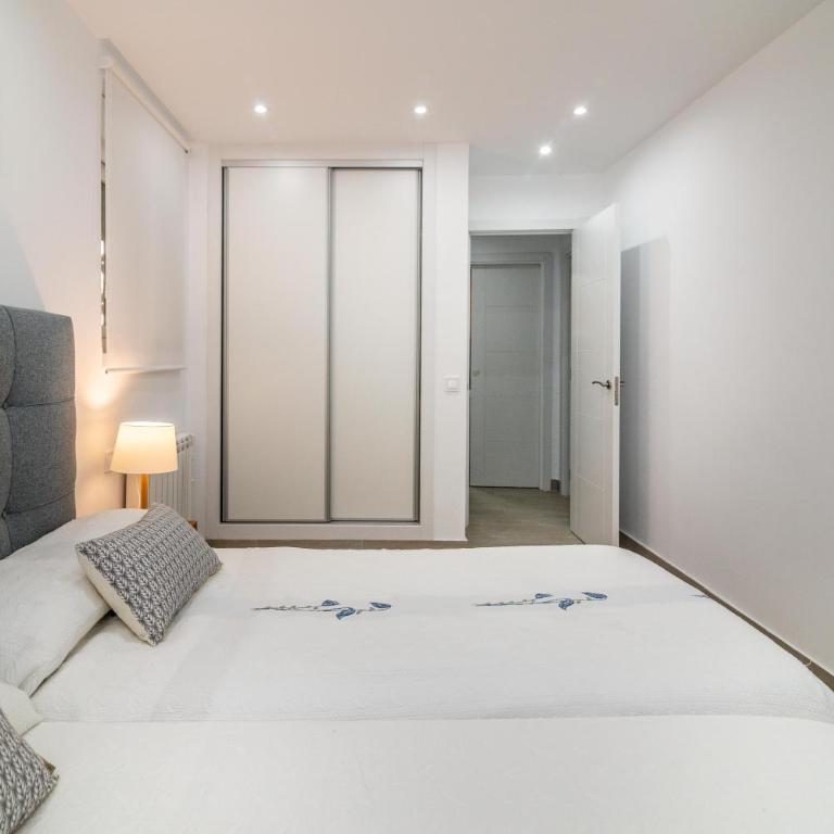 Urbanbeach Imperator - Apartamento Deluxe de 2 dormitorios con vistas al mar - 20