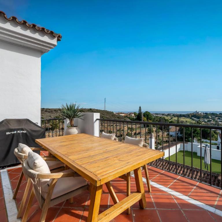Paraiso Pueblo - Apartamento de 3 dormitorios y vistas al mar - 2