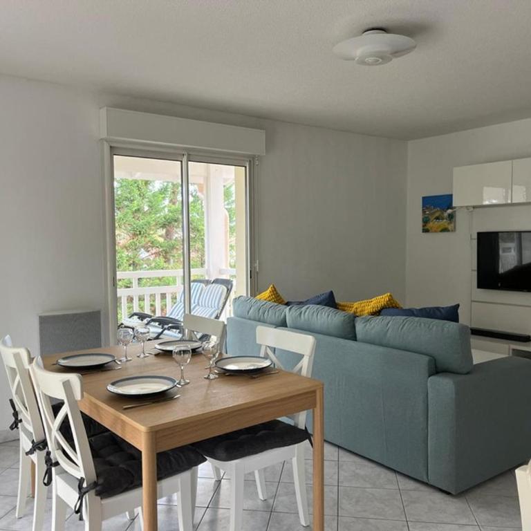 Appartement avec terrasse entre centre et océan - 5 pers. - FR-1-413-271 - Apartment - 1