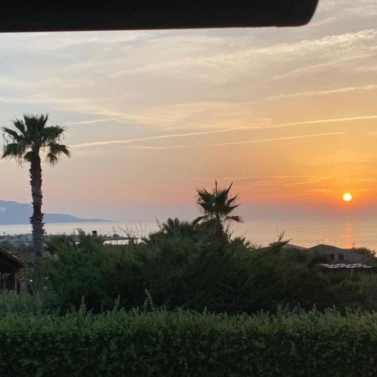 Amazing sunset with swimming pool - Villa con Vista Mare - 5