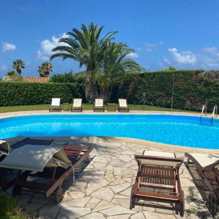 Amazing sunset with swimming pool - Villa con Vista Mare - 3