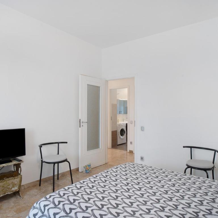 Albenga Mary 43 6 - Appartamento Premium con 3 Camere da Letto e Balcone - 14