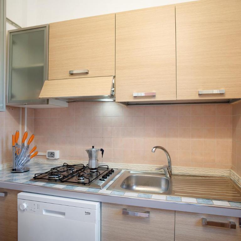 Albenga Mary 43 6 - Appartamento Premium con 3 Camere da Letto e Balcone - 8