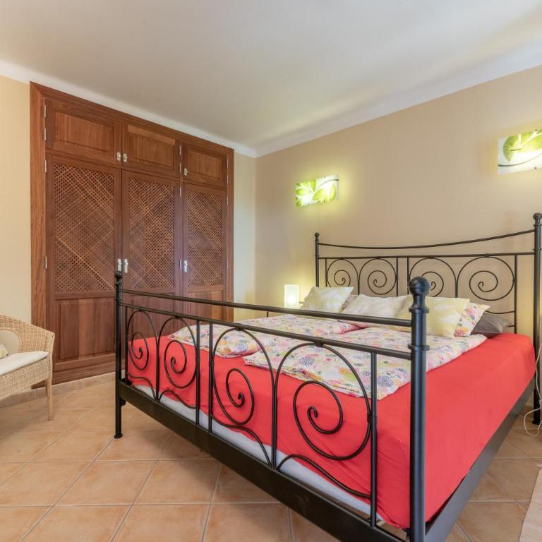 Apartamento Llimonera - One-Bedroom Apartment with Garden View - 19