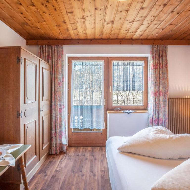 Ferienwohnung Brugger 6 Personen - Premium Apartment mit 3 Schlafzimmern und Balkon - 18