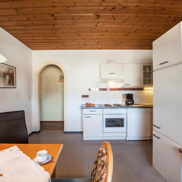 Ferienwohnung Brugger 6 Personen - Premium Apartment mit 3 Schlafzimmern und Balkon - 20