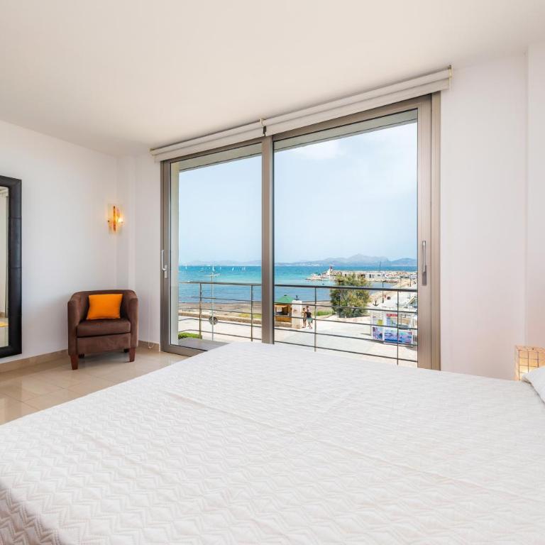 Casa Mulet - Three-Bedroom House - 16