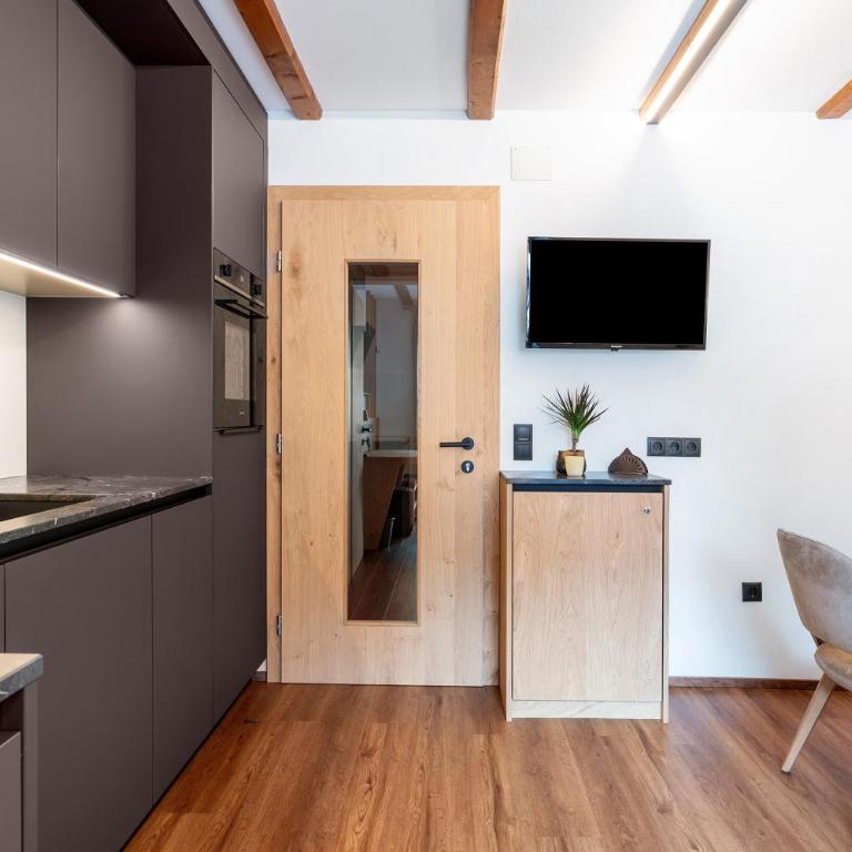 Ferienwohnung Christa - Appartamento Premium con 3 Camere da Letto e Balcone - 2