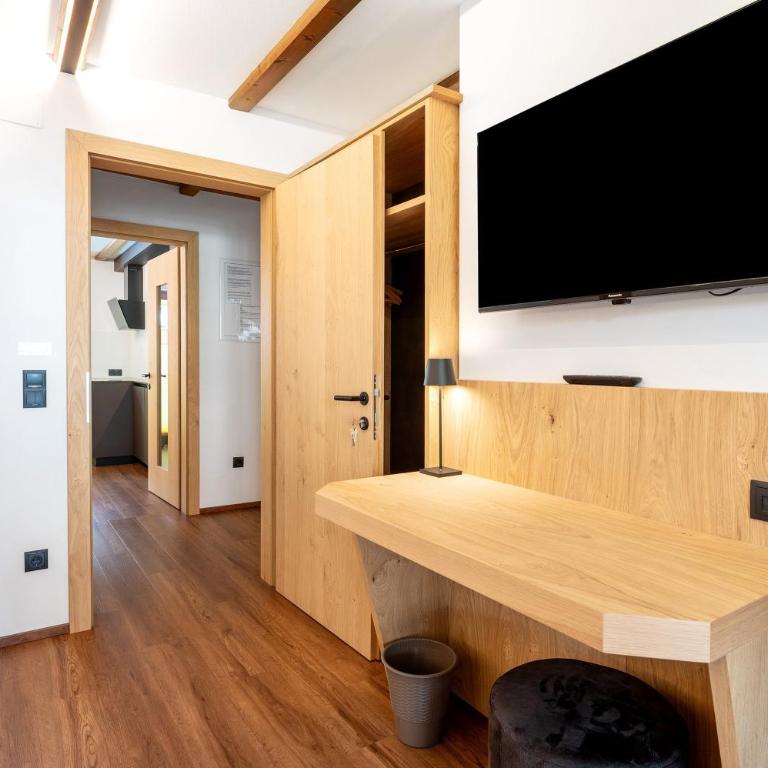 Ferienwohnung Christa - Appartamento Premium con 3 Camere da Letto e Balcone - 21
