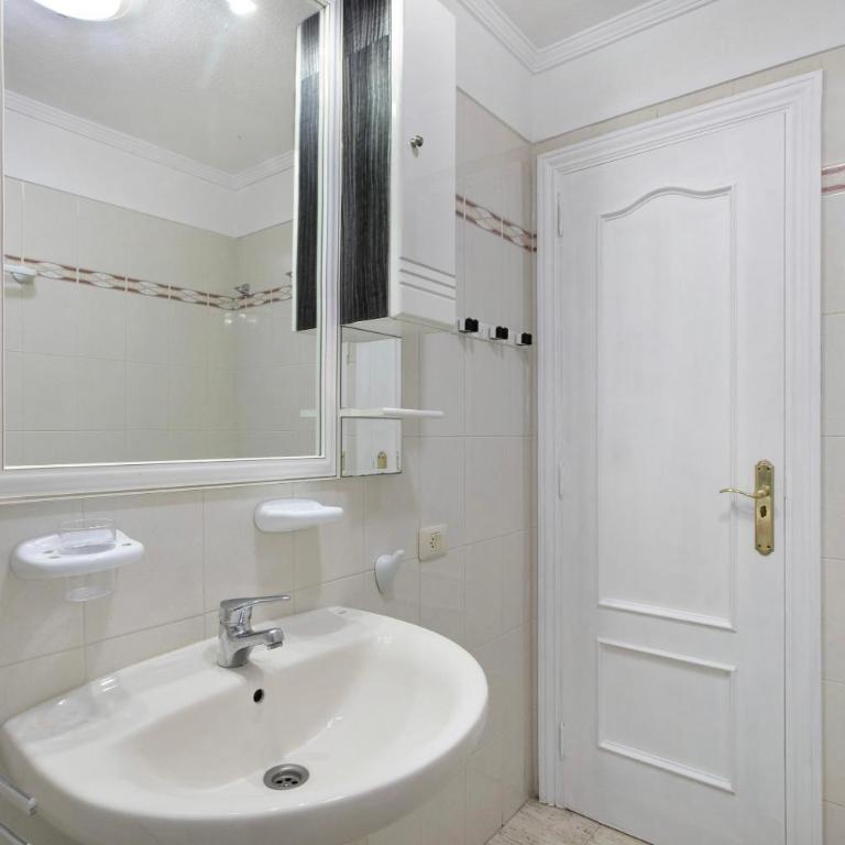 Ceyla - Apartamento Superior con vistas a la ciudad - 15