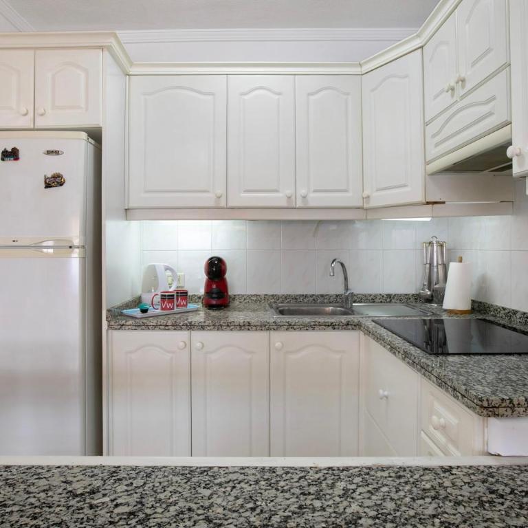 Ceyla - Apartamento Superior con vistas a la ciudad - 8