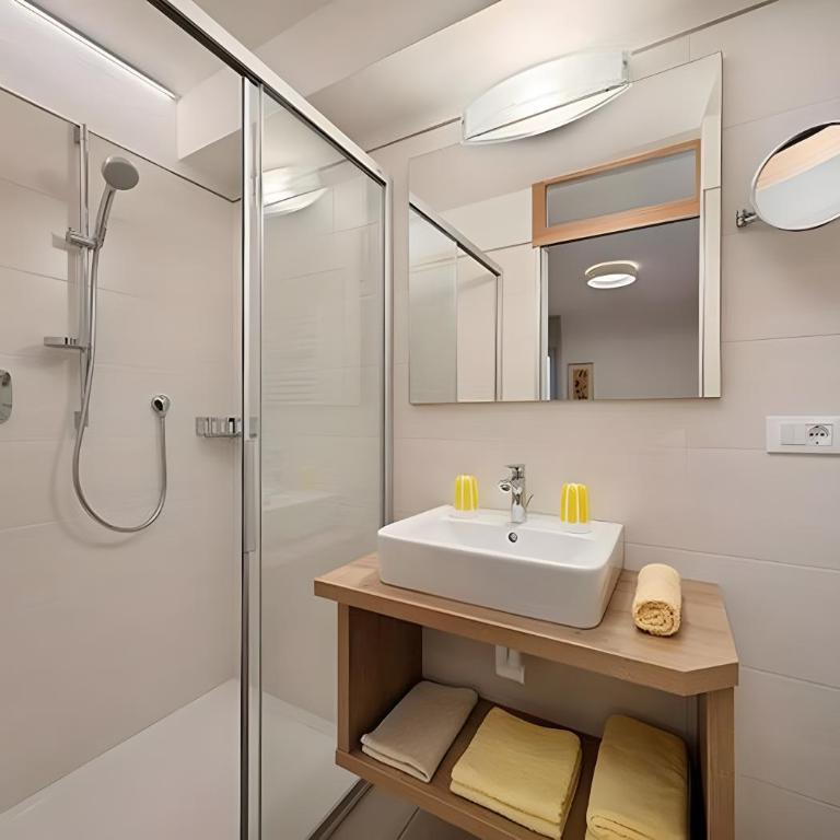 Wieser - Appartamento Superior con 1 Camera da Letto e Balcone - 6